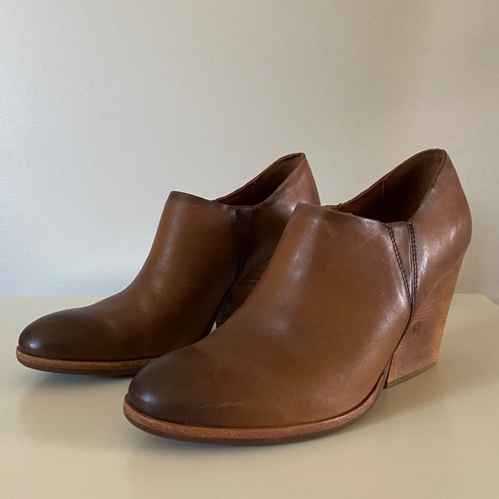 KORK-EASE Leav Brown Leather Bootie Size 9.5